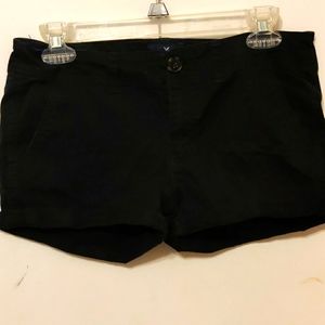 Black khacki shorts